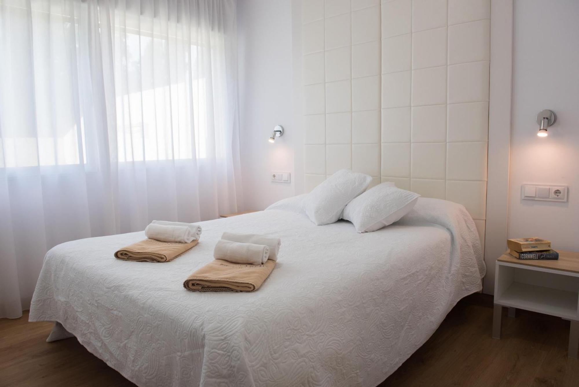 Marina A3 Apartment Denia Bagian luar foto